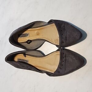 Seychelles Flats Slip On Toe Enclosed Embellished Size 10 Soft